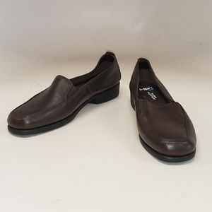HUSHPUPPIES HPO2 'Heaven' Leather Slip On Loafers